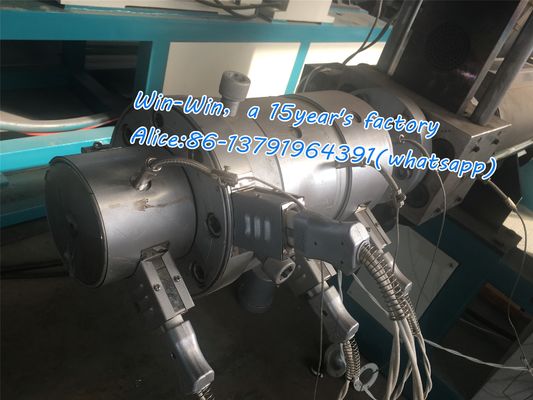 प्लास्टिक पीपीआर एचडीपीई पीवीसी नालीदार पाइप ट्यूब के लिए सिंगल डबल स्क्रू एक्सट्रूज़न लाइन