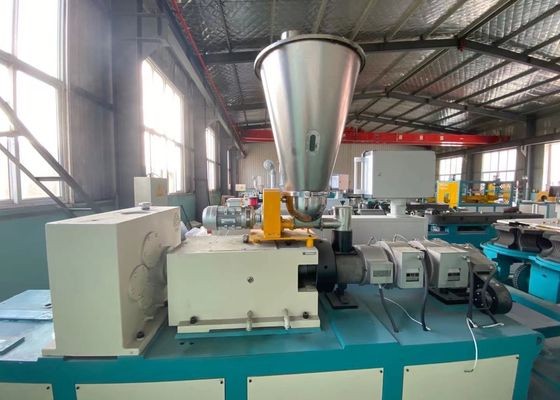50-110 मिमी शंक्वाकार ट्विन स्क्रू एक्सट्रूडर पीवीसी इलेक्ट्रिक नाली
